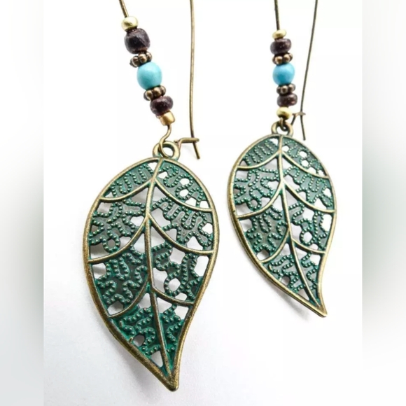 Fashion Jewelry Jewelry - Patina Leaf UNIQUE Rustic Antique Gold Blue Dangle Kidney Wire Hook Earrings